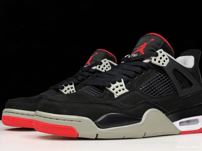 Rep 308497-060 JORDAN 4 BLACK RETRO CEMENT 0817